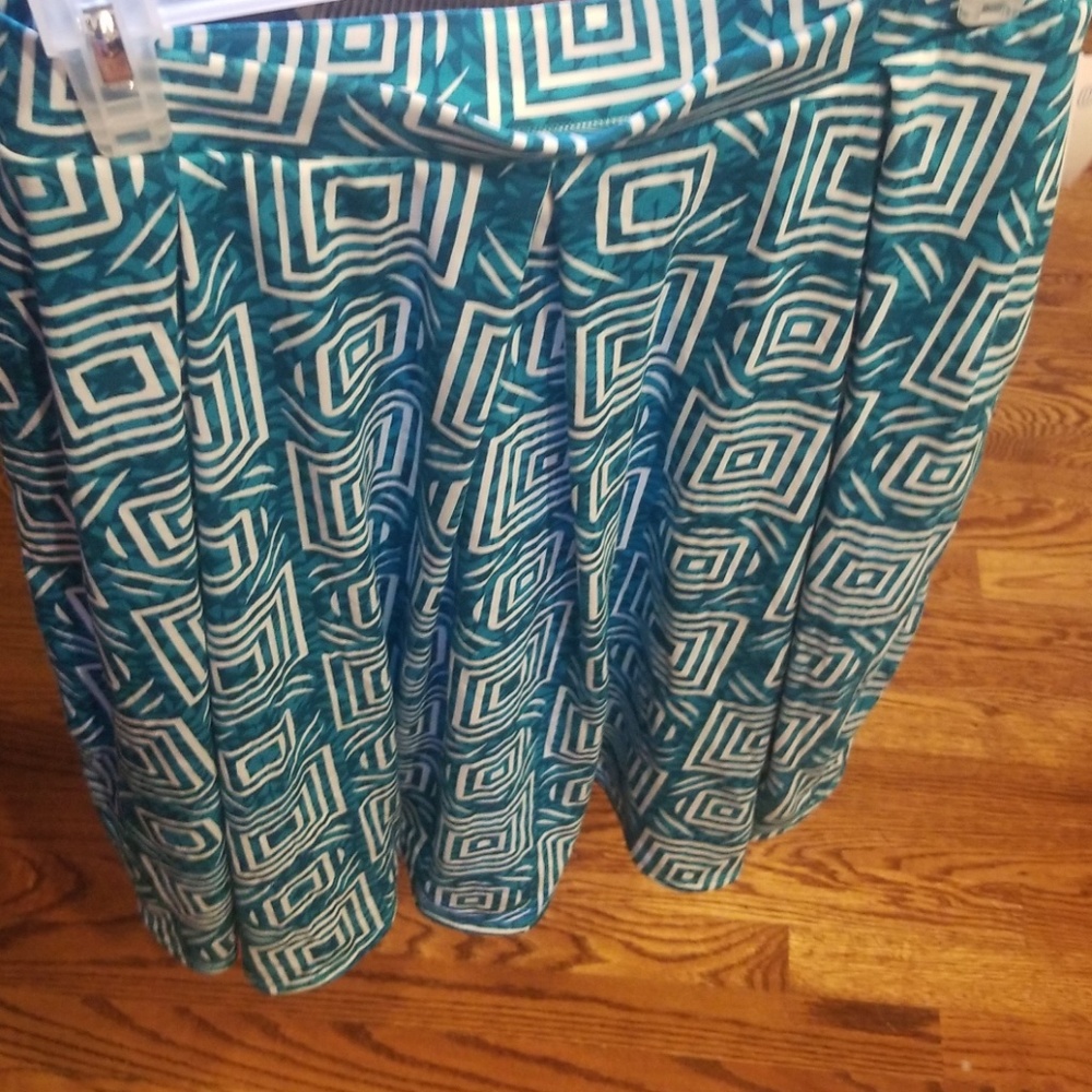 Beautiful  comfy skirt